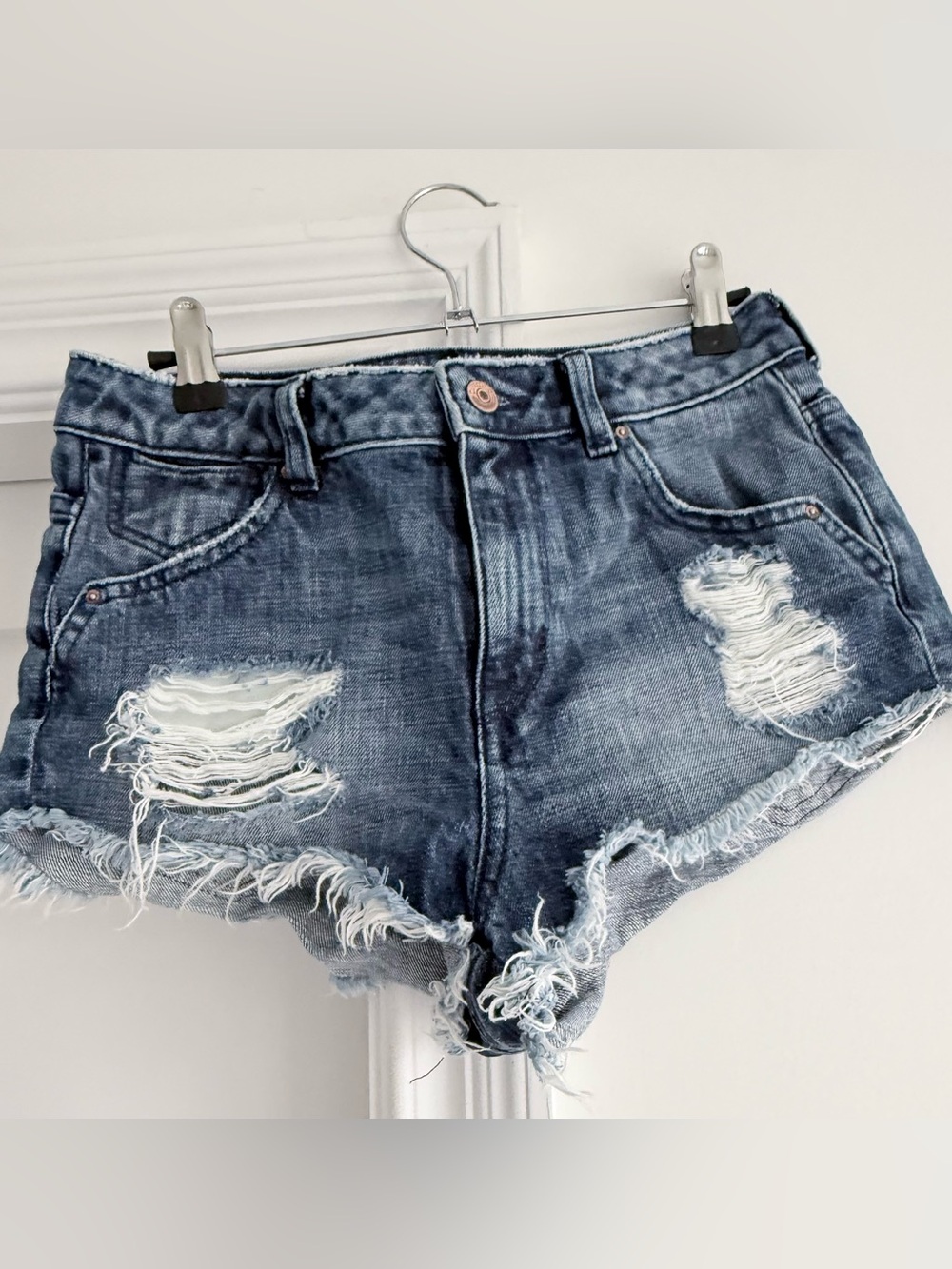 H&M Denim Distressed High-Rise Women’s Shorts - Blue